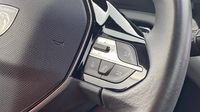 Peugeot 308 PHEV 180ch Allure Pack e-EAT8 — photo 17