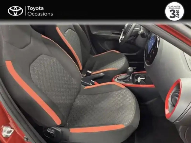 Toyota Aygo x 1.0 vvt-i 72ch design s-cvt my24 — photo 6