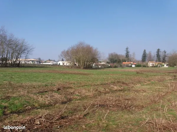 Terrain 332 m² Abzac