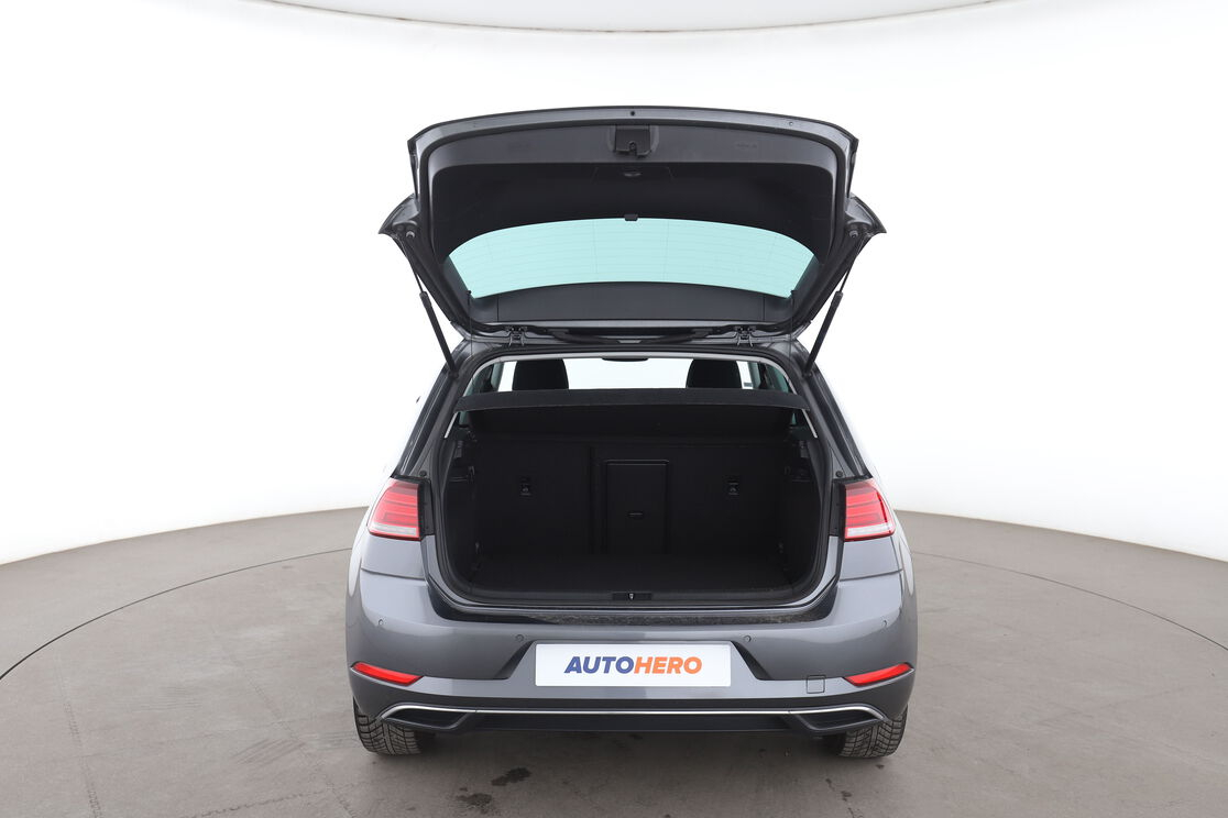 Volkswagen Golf VII 1.0 TSI IQ.Drive BV6 — photo 15