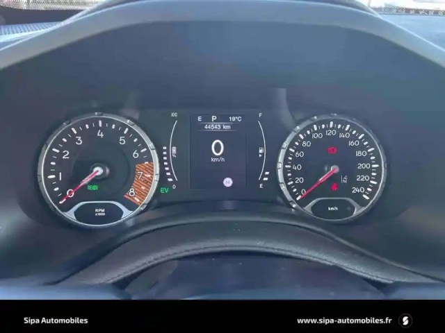 Jeep Renegade 1.5 turbo t4 130 ch bvr7 e-hybrid — photo 19