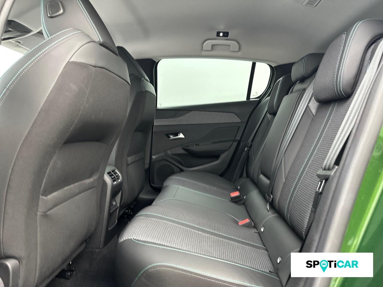 Peugeot 308 1.2 puretech 130ch s&s allure — photo 10