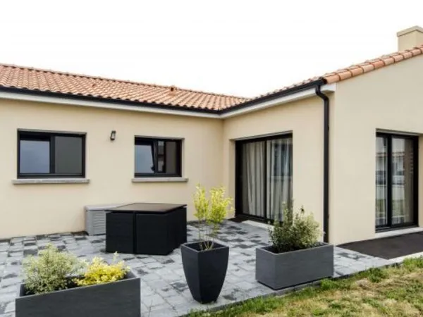 Maison 3ch., 85m² à Pierrelatte