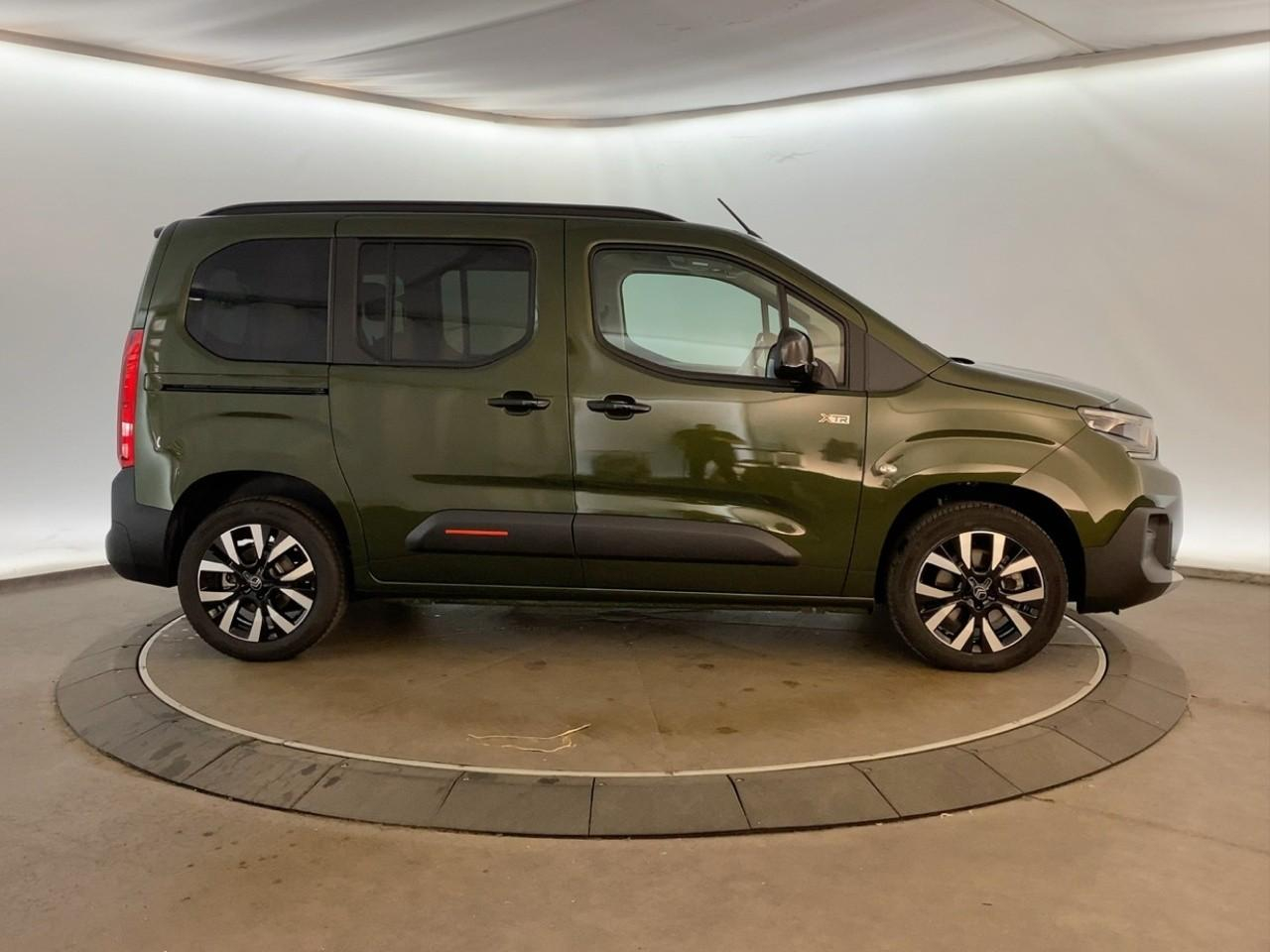 Citroën Berlingo diesel 100 ch m manuelle max — photo 4
