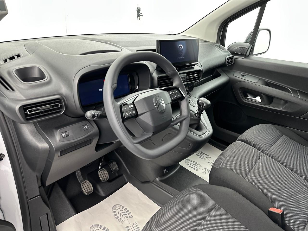 Citroën Berlingo van m diesel 100 ch manuelle — photo 12