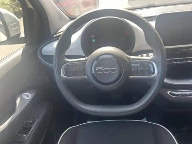 Fiat 500 e 118ch my23 — photo 11