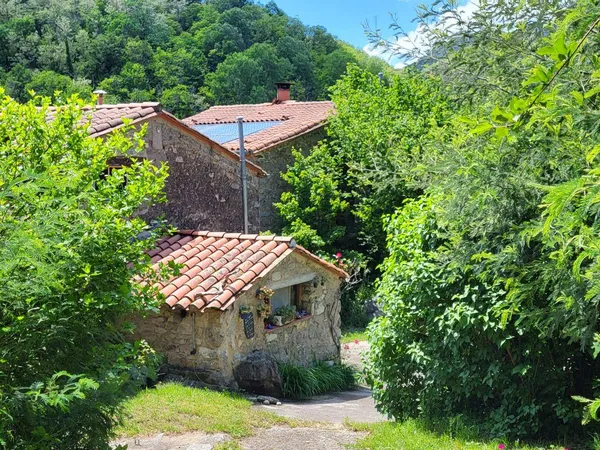 Maison 13 pièces 300 m²