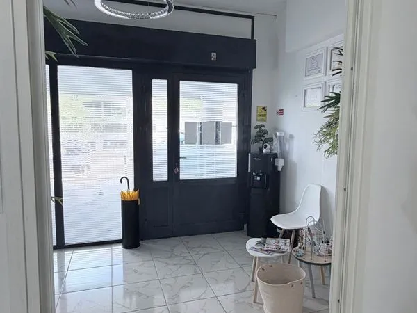 Local 45m2 centre de St Denis