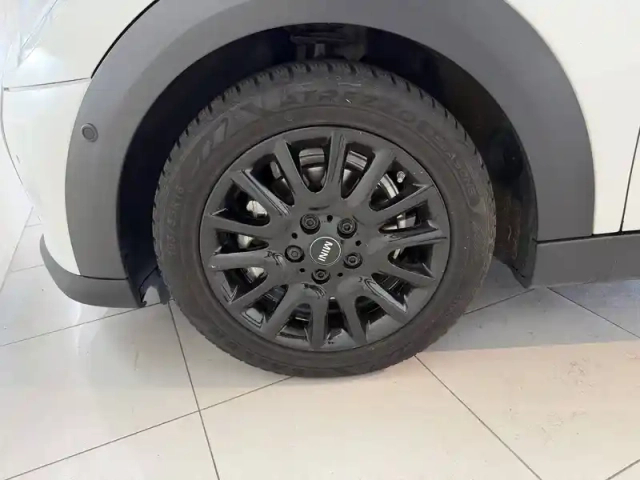 Mini Mini hatch 5 portes cooper 136 ch dkg7 — photo 10