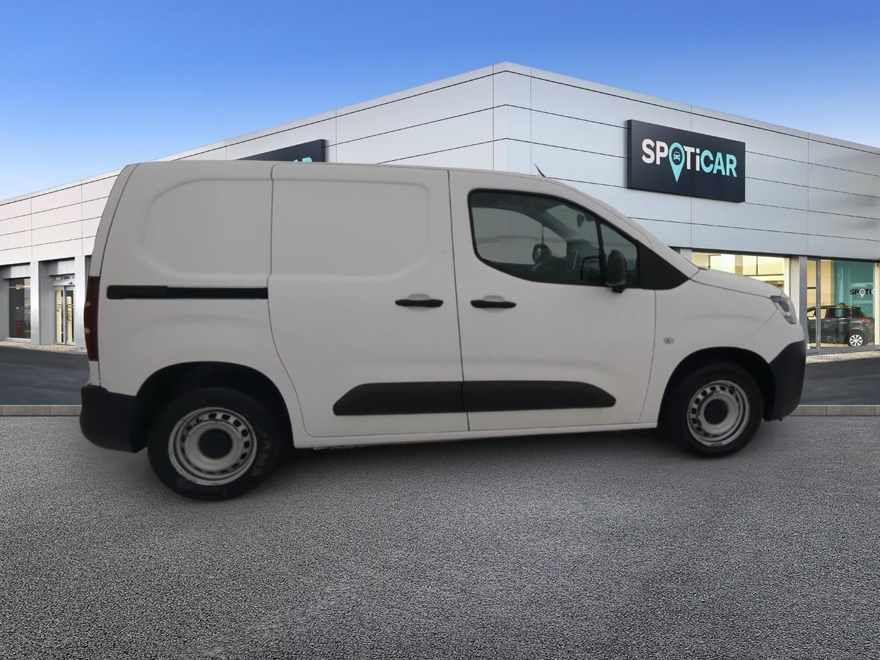 Citroën Berlingo van m 650 bluehdi 100 s&s bvm5 driver — photo 4