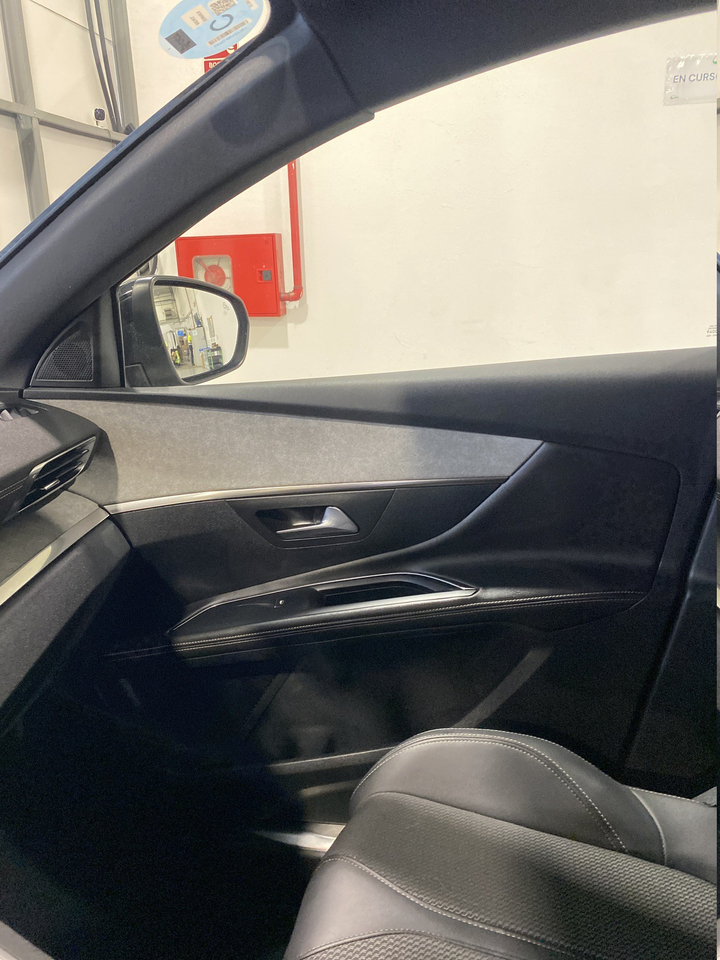Peugeot 5008 — photo 58