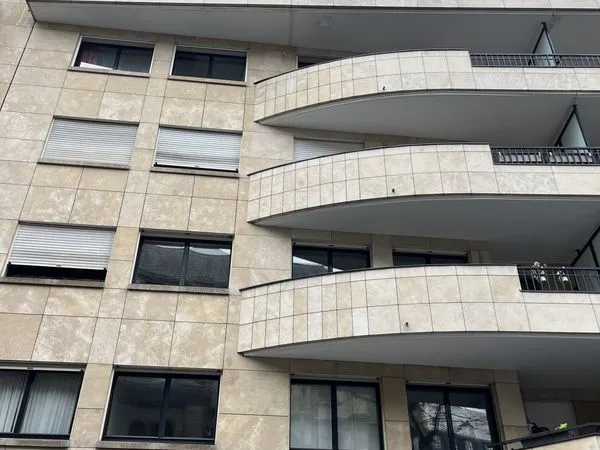 Parking/box 9 m² Paris