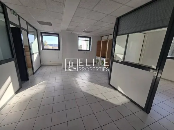 Bureaux 125 m²
