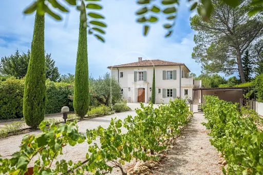 Villa 248 m²