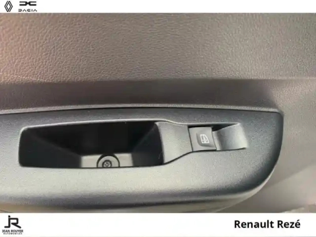 Dacia Spring 45ch expression — photo 15
