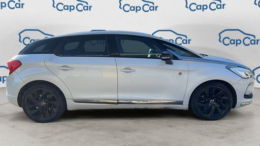DS DS5 2.0 BlueHDi 180 EAT6 - Performance Line – 2018 – 181500 km – Diesel – Boîte Automatique — photo 8