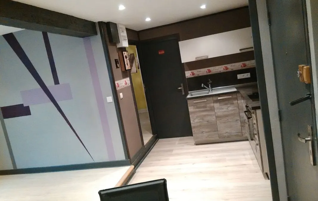 Photo 3