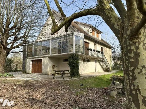 Maison 9 pièces 182 m²