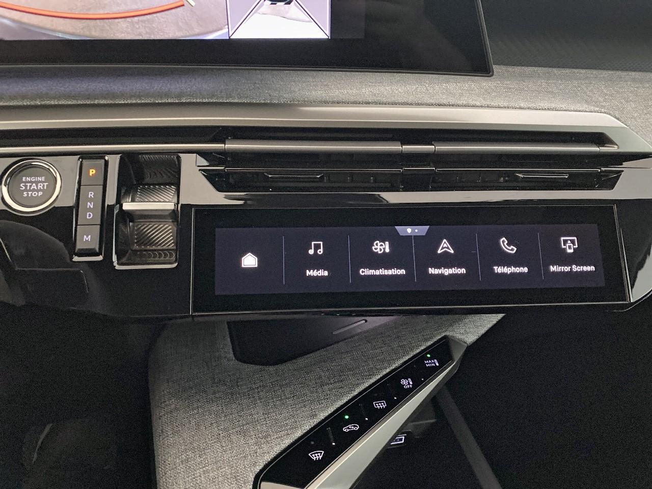 Peugeot 5008 hybrid 145 ch e-dcs6 allure — photo 17