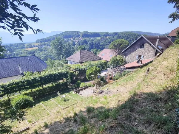 Maison 9 pièces 205 m²