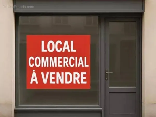 Guemene sur scorff local commercial de 200m² et 170m² de reserve parking attenant