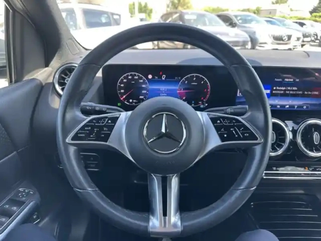 Mercedes Classe B 180 d progressive line — photo 11
