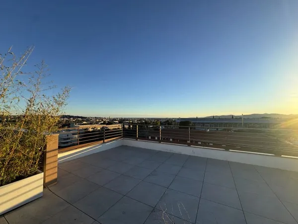 Appartement 4 pièces 94 m²