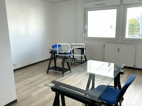 Bureaux 43 m²