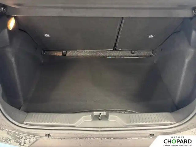 Citroën C3 hybride 110 ch automatique — photo 8