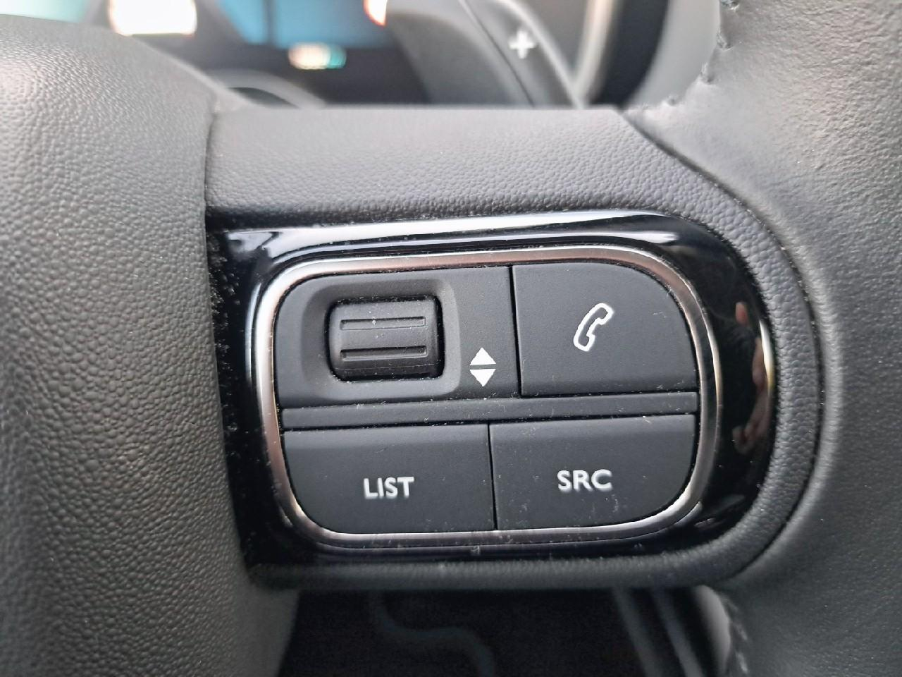 Citroën C5 Aircross hybride rechargeable 225 e-eat8 shine — photo 21