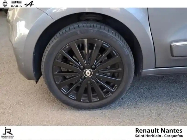 Renault Twingo 1.0 sce 65ch urban night — photo 9