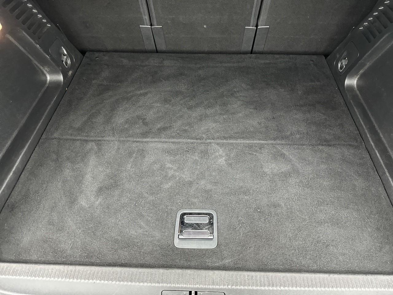 Citroën C5 Aircross hybride rechargeable 225 s&s e-eat8 c-series — photo 6