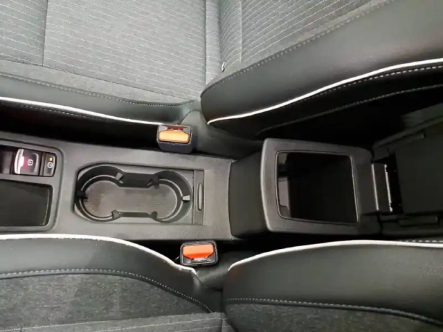 Renault Clio tce 140 — photo 35