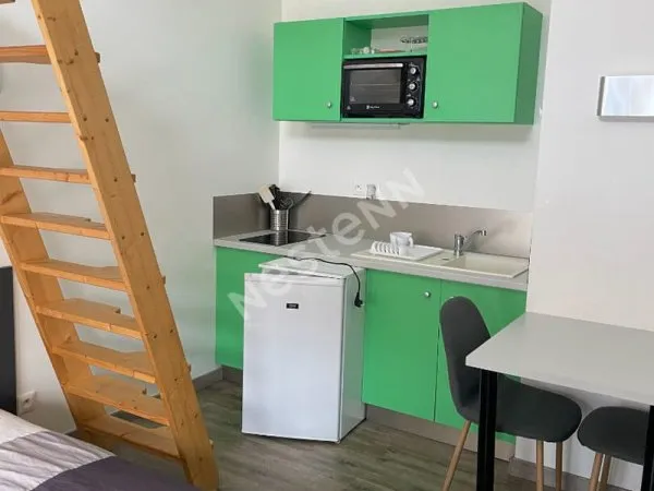 Appartement moderne meublé idéal en plein centre ville d'Yssingeaux
