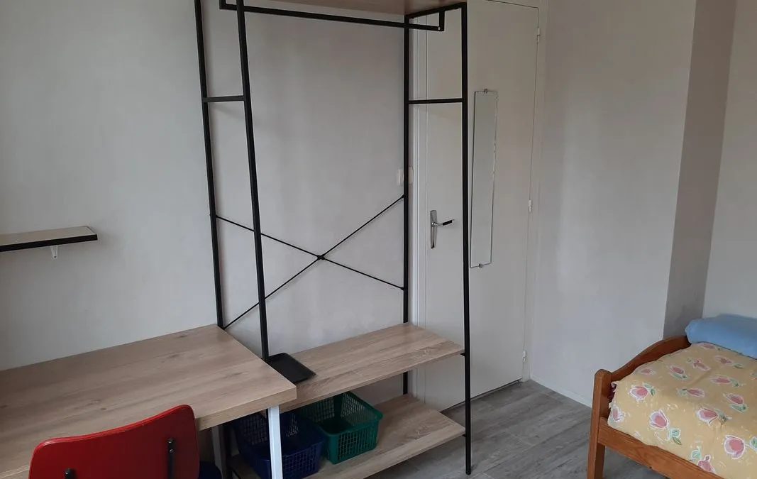 Photo 1