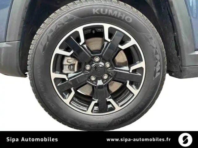 Jeep Compass 1.3 phev t4 240 ch 4xe eawd — photo 9