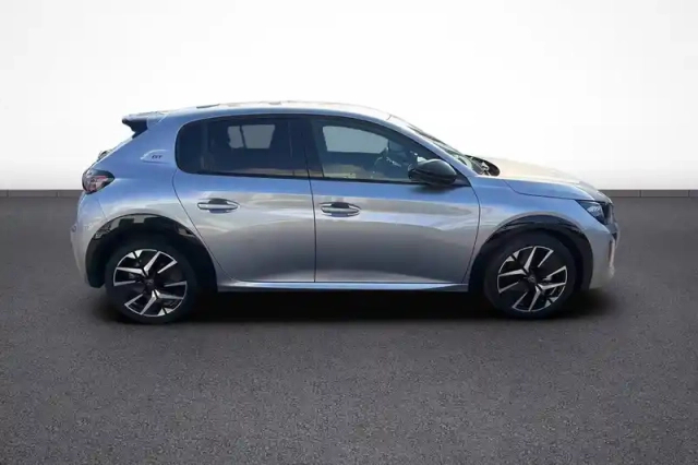 Peugeot 208 hybrid 110 e-dcs6 — photo 34