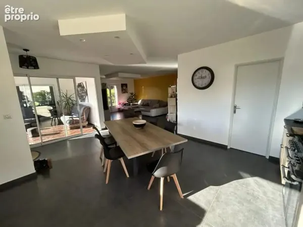 Maison 6 pièces 150 m²