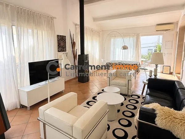 EN EXCLUSIVITÉ Maison 1930 4 faces 166 m² 4 chambres Montpellier Lepic