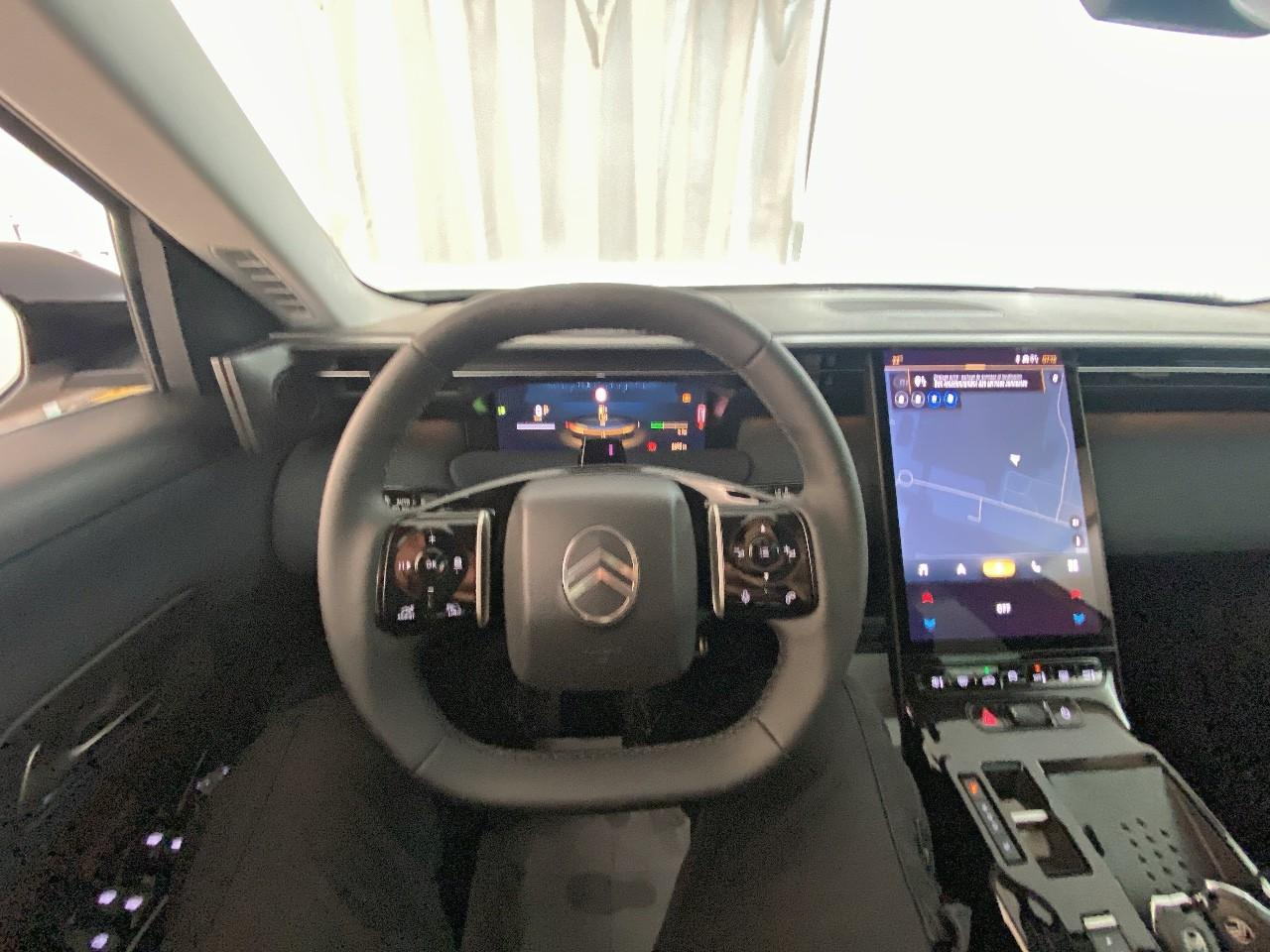 Citroën C5 Aircross hybride 145 ch e-dcs6 max — photo 12