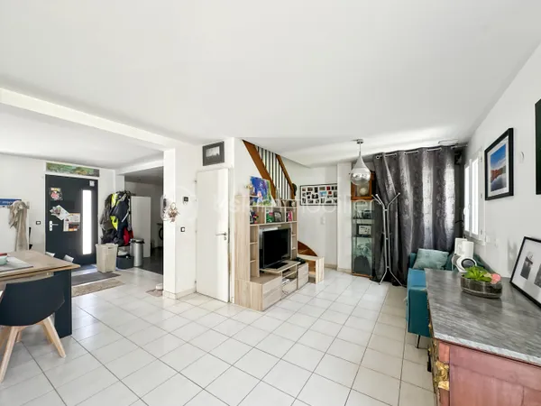 Maison 5 pièces 110 m²