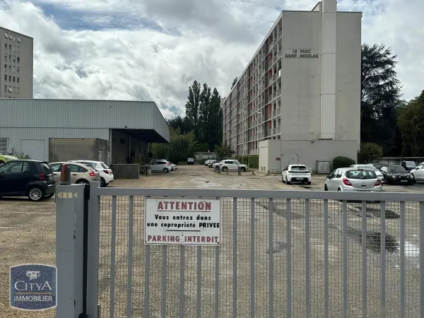 Stationnement Location Bourg-en-Bresse   61€