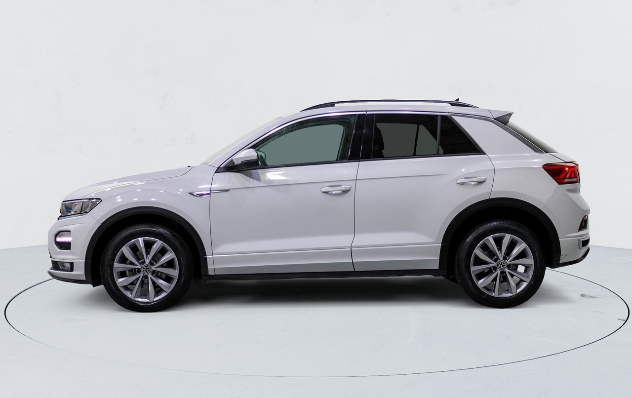 Volkswagen T-Roc — photo 2
