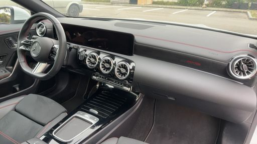 Mercedes Classe CLA Coupe 250e 218 8G-DCT - AMG Line – 2024 – 40387 km – Hybride rechargeable – Boîte Robotisée — photo 15