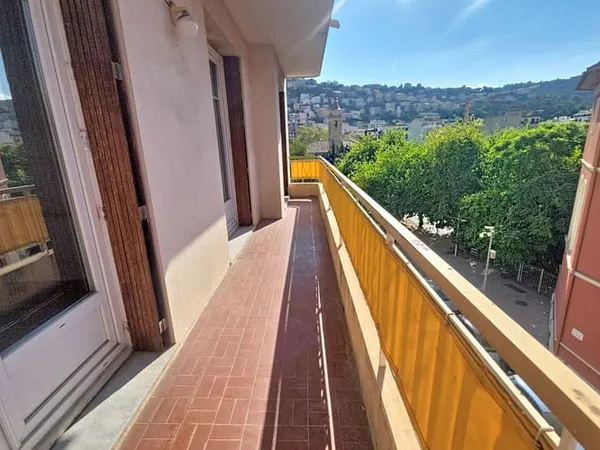 Appartement 4 pièces 85 m²