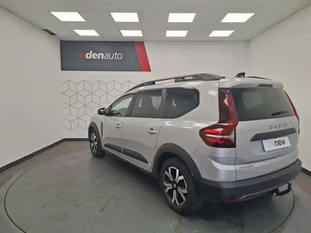 Dacia Jogger eco-g 100 7 places — photo 4