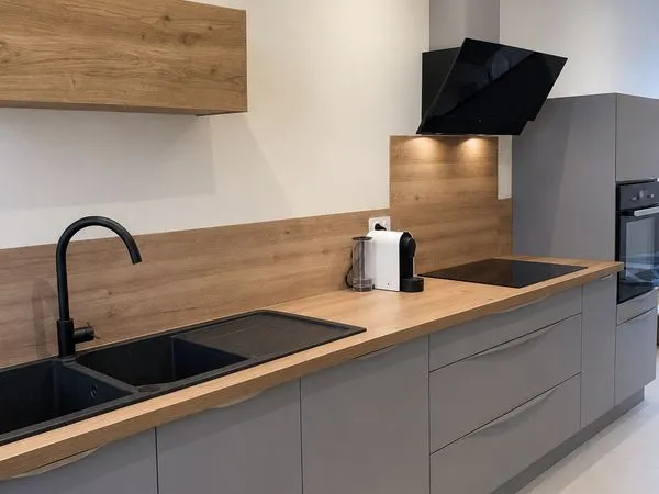 Maison climatisée et rénovée 4 chambres avec jardin