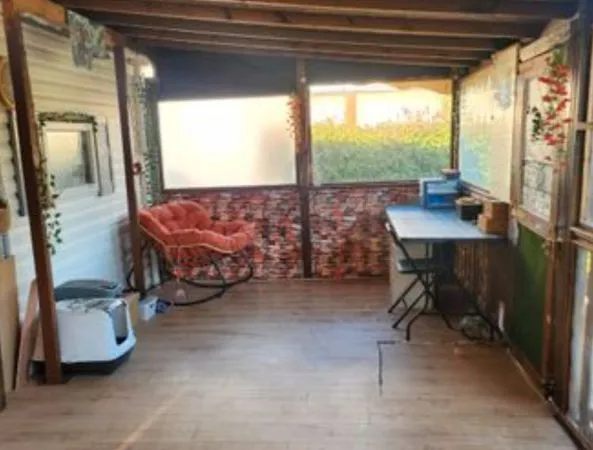 Mobile home