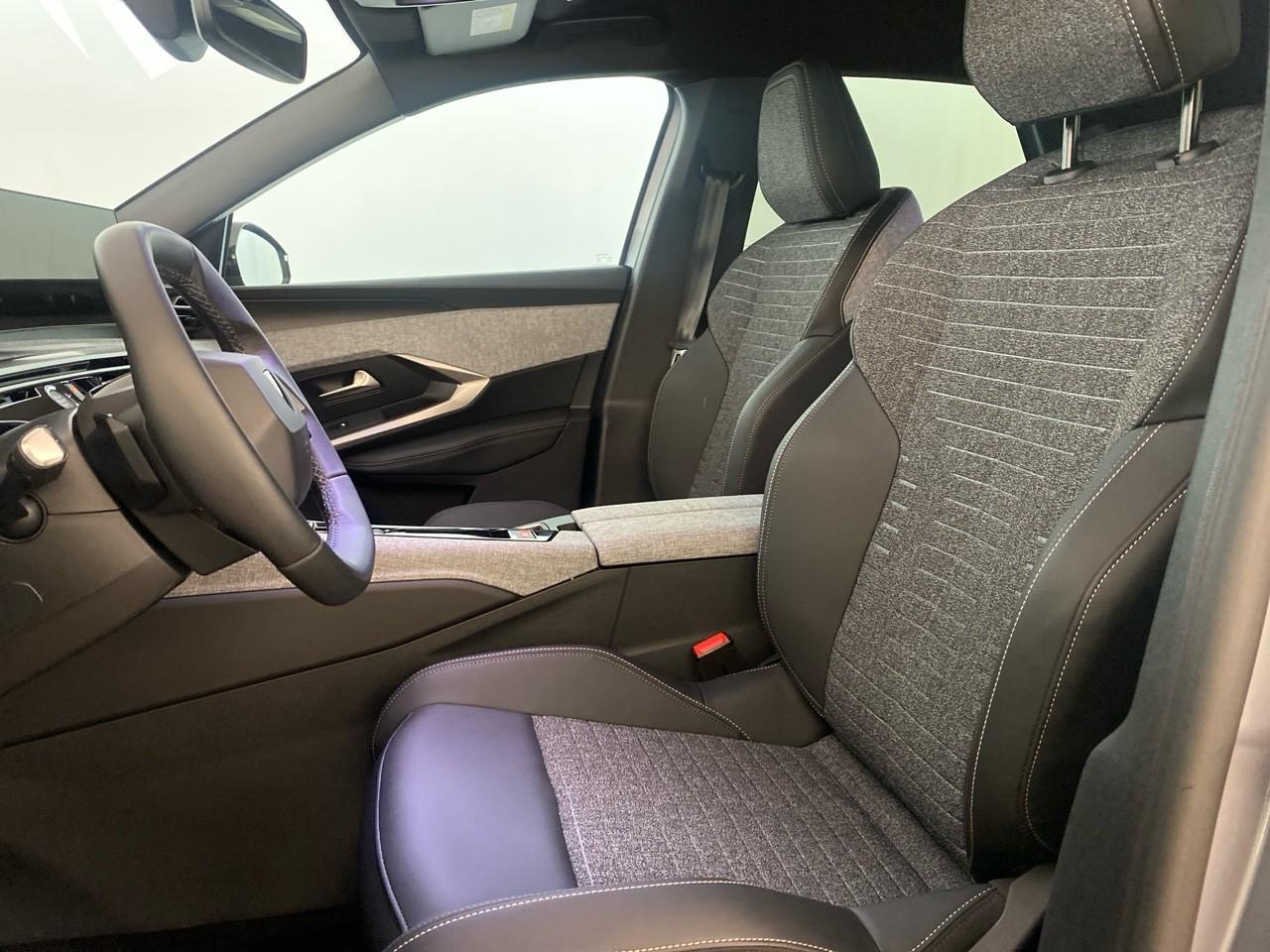 Peugeot 3008 hybrid 145 e-dcs6 allure — photo 9