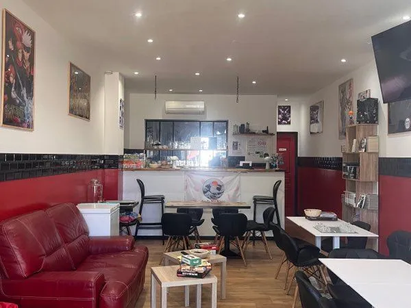 Local commercial à louer - 60 m² - aménagé pour restauration rapide